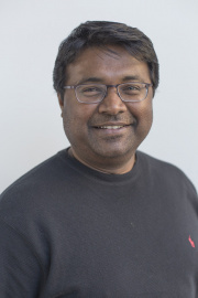 Vashe Chandrakanthan profile photo.jpg
